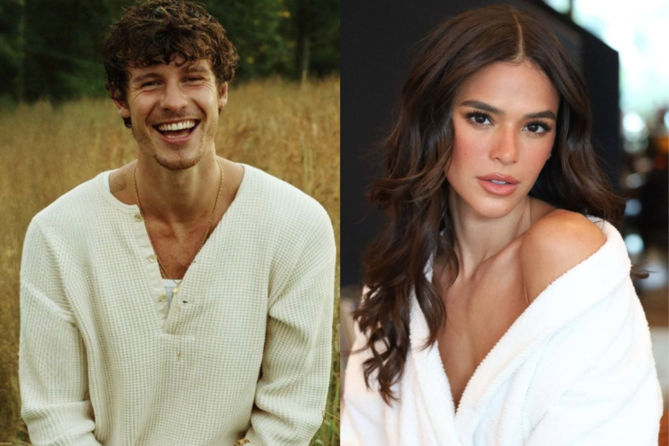 Shawn Mendes chega ao Rio depois de 2 semanas longe de Bruna Marquezine; veja vídeo 1 Lado a lado, fotos de Shawn Mendes e Bruna Marquezine. À esquerda, Shawn sorri em um campo dourado usando blusa off-white de botões. À direita, Bruna Marquezine posa com cabelos ondulados e roupão branco.
