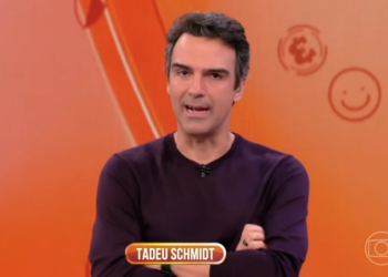 Tadeu Schmidt apresenta a dinâmica da quinta berlinda do BBB 26 em estúdio da Globo