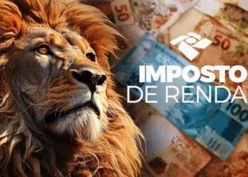 Leão com notas de real ao fundo e texto Imposto de Renda em destaque